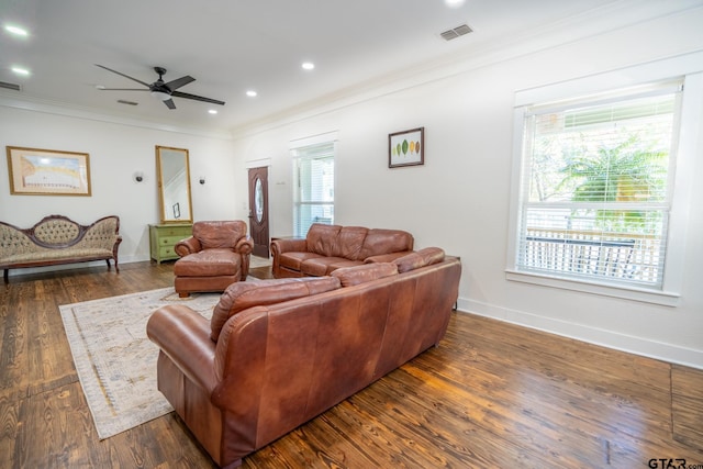 200 W Van St, Lindale, TX 75771 - living area with crown molding, ceiling fan, dark wood-type flooring, recessed lighting, and baseboards