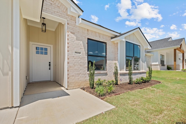 16310 Crossing Cir, Lindale, TX 75771 - photo 2