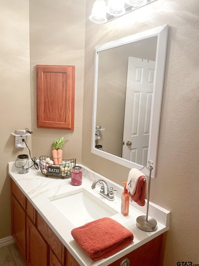 2333 Baretta Dr, Mesquite, TX 75181 - bathroom featuring vanity
