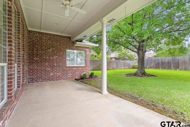 6529 Salisbury Ln, Tyler, TX 75703 - view of patio featuring ceiling fan and a fenced backyard
