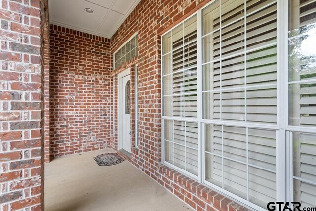6529 Salisbury Ln, Tyler, TX 75703 - entrance to property featuring covered porch and brick siding