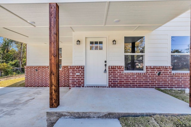 1410 W Connally St, Tyler, TX 75701 - entrance to property featuring brick siding