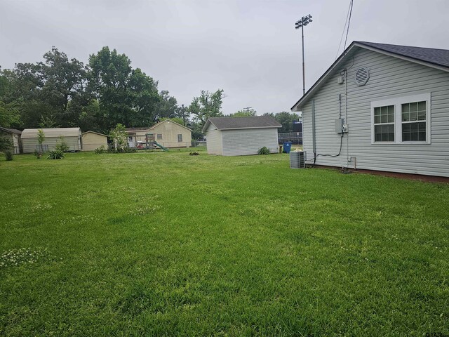 411 Sunset Ave, Henderson, TX 75654 - photo 11