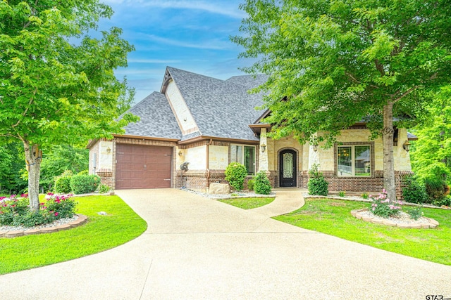 view of front of house with a garage