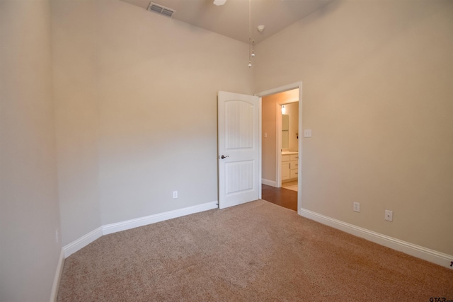 view of carpeted spare room