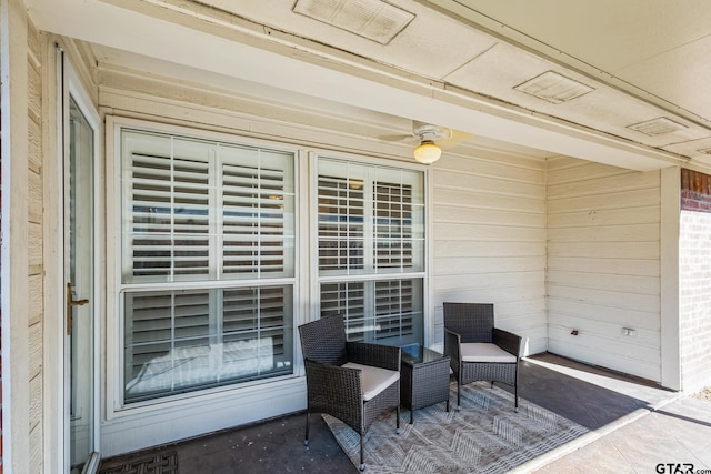 5401 Hollytree Dr, Tyler, TX 75703 - view of patio / terrace