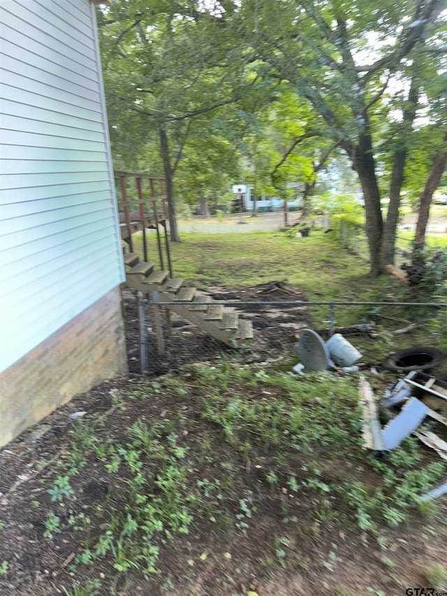 107 Acorn Dr, Marshall, TX 75670 - view of yard