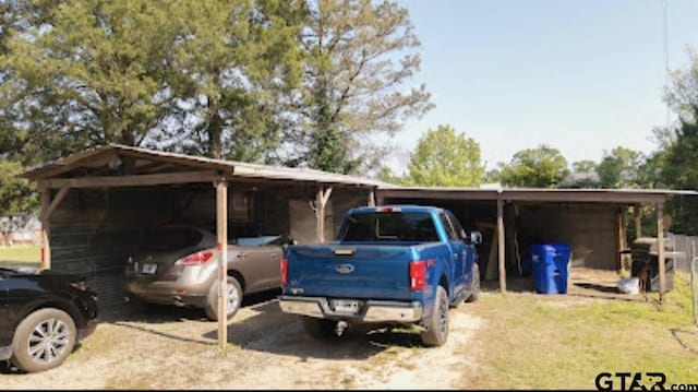 209 Kildare Rd, Linden, TX 75563 - view of parking / parking lot with a detached carport
