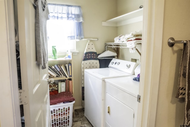 209 Kildare Rd, Linden, TX 75563 - laundry area with separate washer and dryer and laundry area