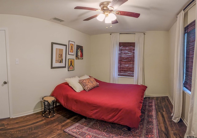 1418 E Dawson St, Tyler, TX 75701 - bedroom with wood finished floors and ceiling fan