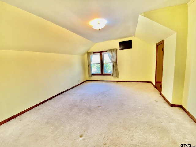 102 Gordon Dr, Crockett, TX 75835 - bonus room with carpet floors and vaulted ceiling