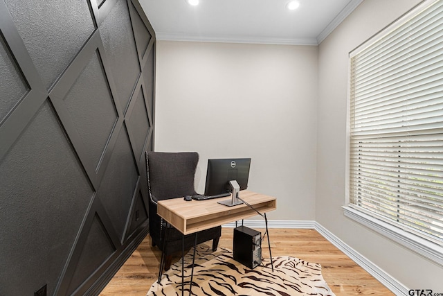 12293 Harlon St, Flint, TX 75762 - office area with ornamental molding, light wood-style flooring, and recessed lighting