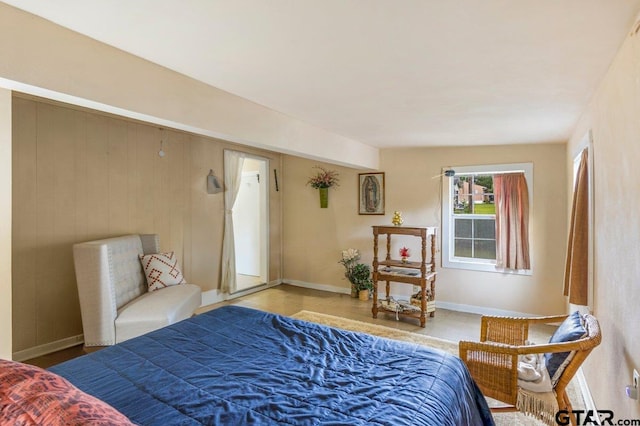 2200 N Horn Ave, Tyler, TX 75702 - bedroom featuring baseboards