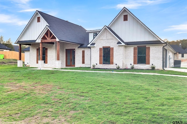 view of front of home with a front yard