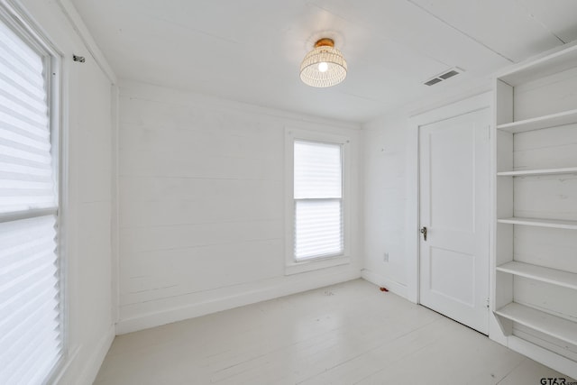 704 W 3rd St, Tyler, TX 75701 - view of spare room