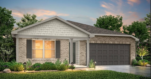 view of front facade with a garage