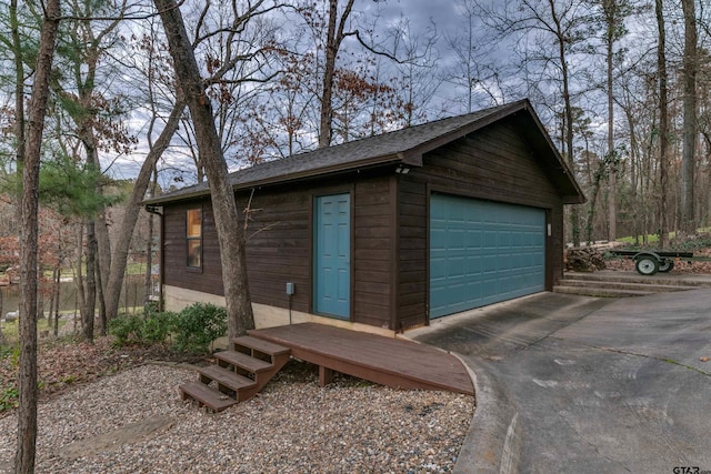 view of detached garage