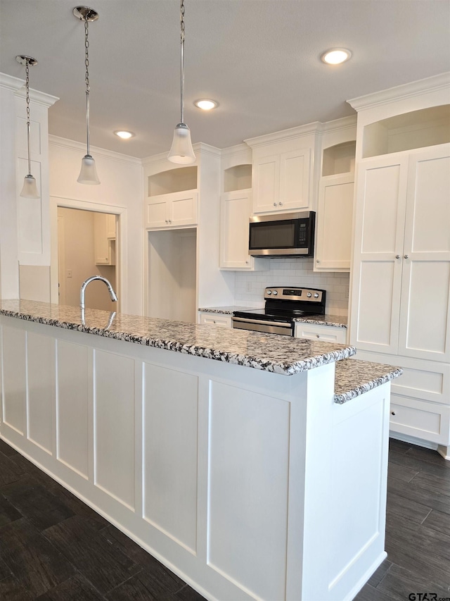 823 Lindsey Ln, Whitehouse, TX 75791 - kitchen featuring appliances with stainless steel finishes, white cabinetry, light stone counters, tasteful backsplash, and ornamental molding