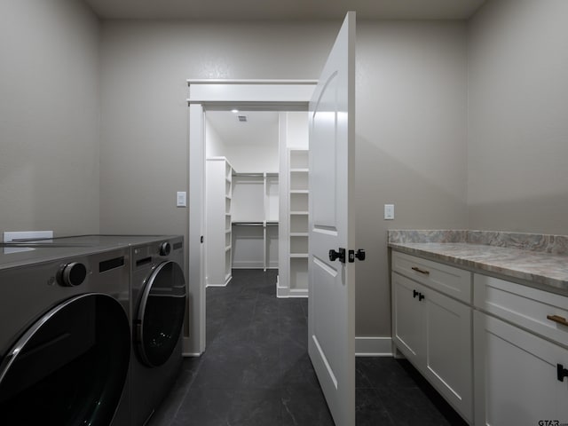 328 Heritage Way, Bullard, TX 75757 - washroom with independent washer and dryer and dark tile patterned floors