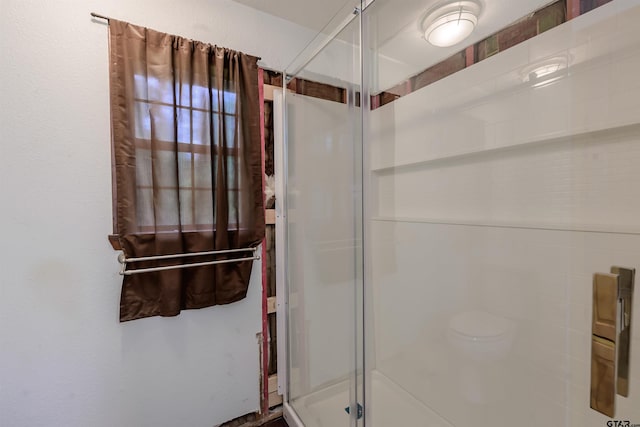 16850 Rainbow Ridge Cir, Tyler, TX 75707 - full bathroom featuring a shower stall and toilet