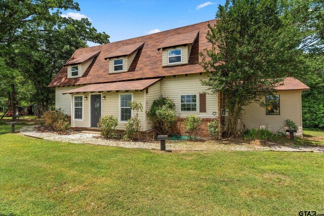 7928 Fm 127, Mount Pleasant, TX 75455 - dutch colonial with a front lawn