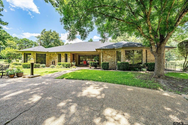 1165 Greenbriar Trl, Holly Lake Ranch, TX 75765 - photo 1