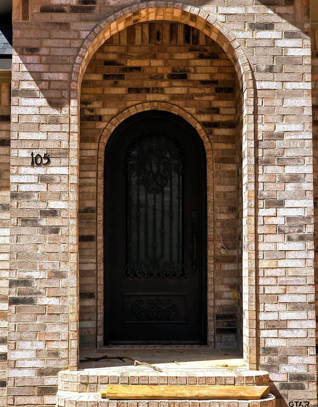 view of exterior entry