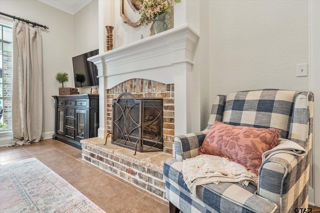 523 Southcreek Dr, Chandler, TX 75758 - tiled living room featuring a fireplace, ornamental molding, and baseboards