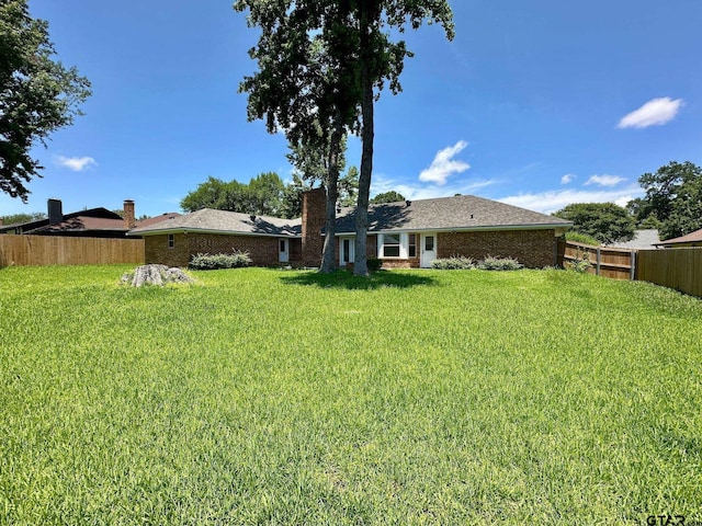 518 Meadow Creek Dr, Tyler, TX 75703 - view of yard