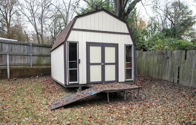 view of outbuilding