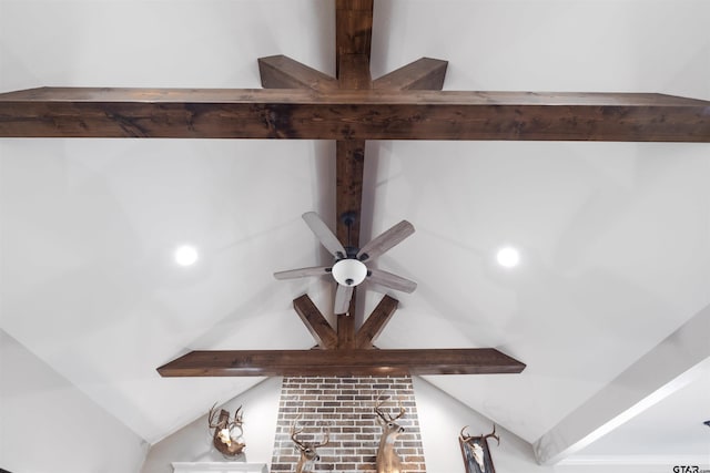 room details with ceiling fan