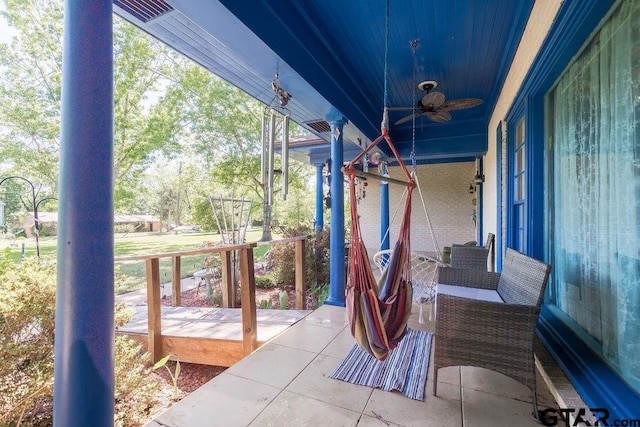 1017 Hilltop Dr, Palestine, TX 75801 - view of patio / terrace with ceiling fan