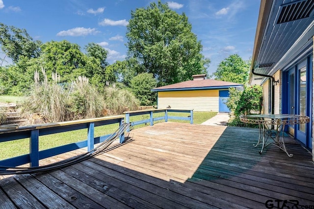 1017 Hilltop Dr, Palestine, TX 75801 - view of wooden terrace