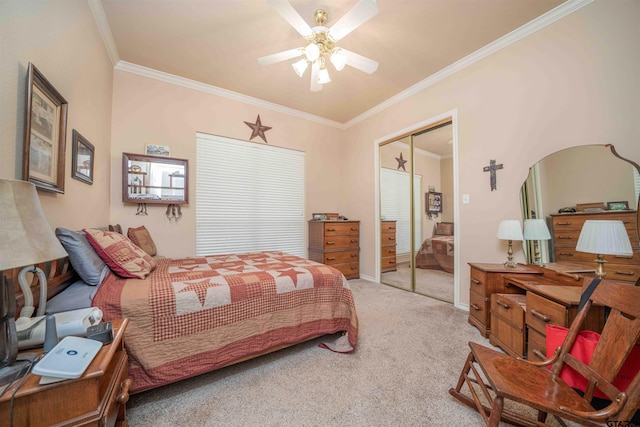 2215 Homestead Ln, Tyler, TX 75701 - bedroom featuring ceiling fan, a closet, crown molding, and light colored carpet