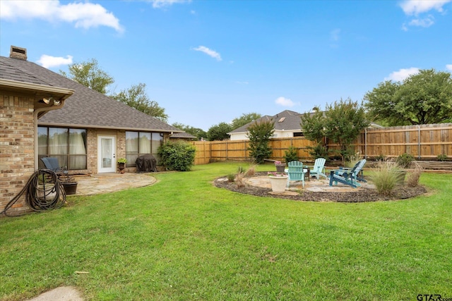 view of yard with a patio area