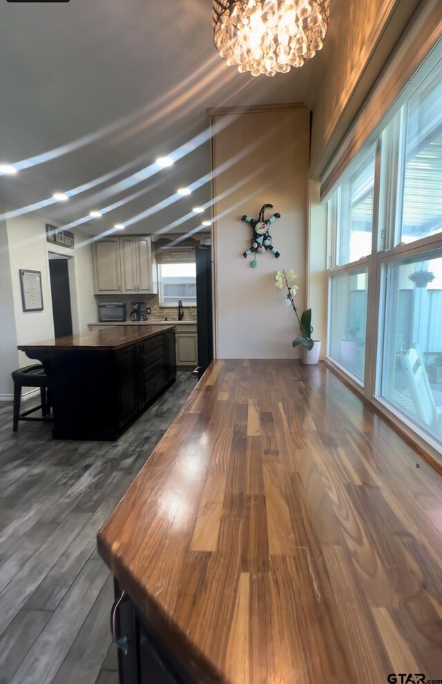 6523 N Sparta Ave, Odessa, TX 79764 - photo 9