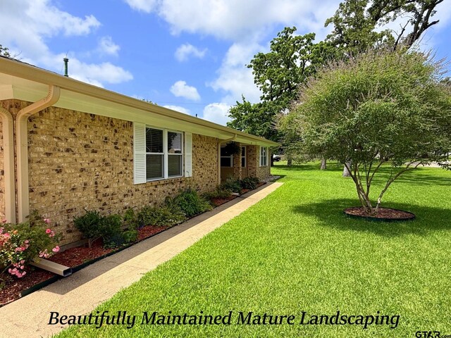 237 Oregon St, Van, TX 75790 - view of grassy yard