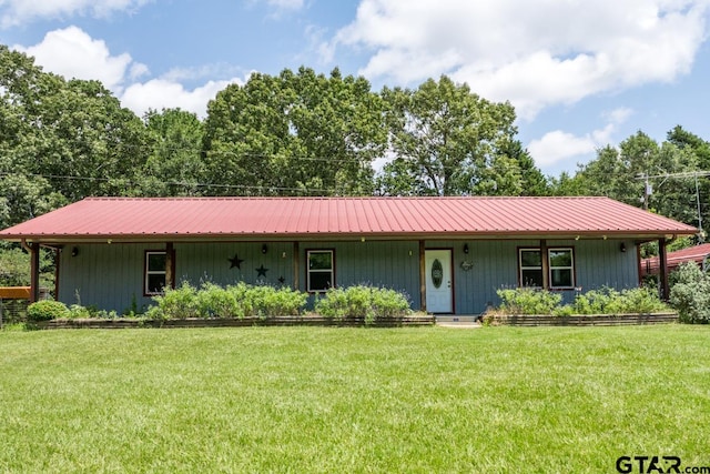 15200 W US Highway 175, Eustace, TX 75124 - ranch-style house with covered porch, a front lawn, and a metal roof