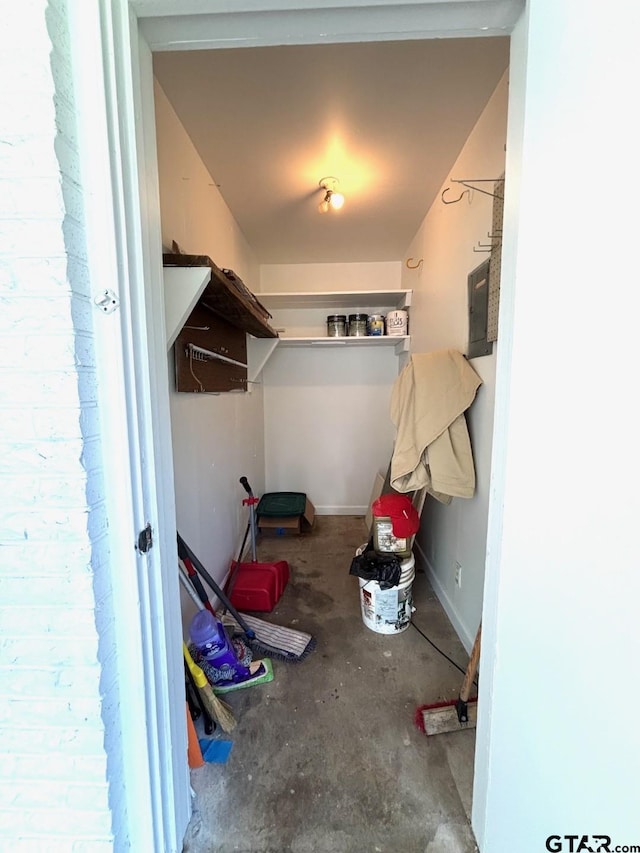 2009 Lindbergh Rd, Tyler, TX 75703 - view of storage