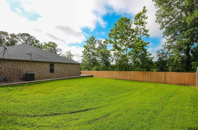5878 Palo Pinto Dr, Tyler, TX 75707 - view of yard