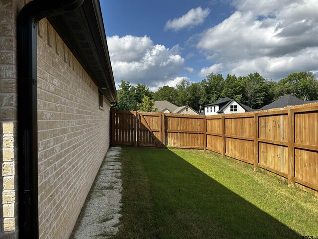 19135 Ambrosia Dr, Flint, TX 75762 - view of fenced backyard
