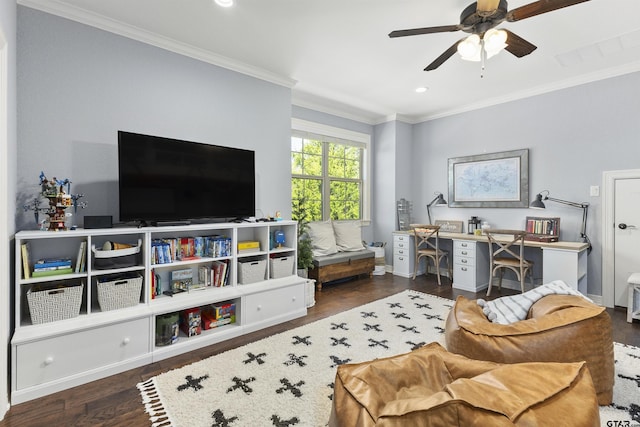 living room featuring dark hardwood / wood-style floors, ceiling fan, and ornamental molding