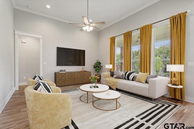 228 Smith Cir, Lindale, TX 75771 - living area with crown molding, wood finished floors, ceiling fan, and recessed lighting
