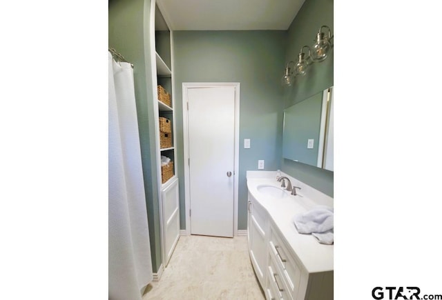 full bathroom with vanity