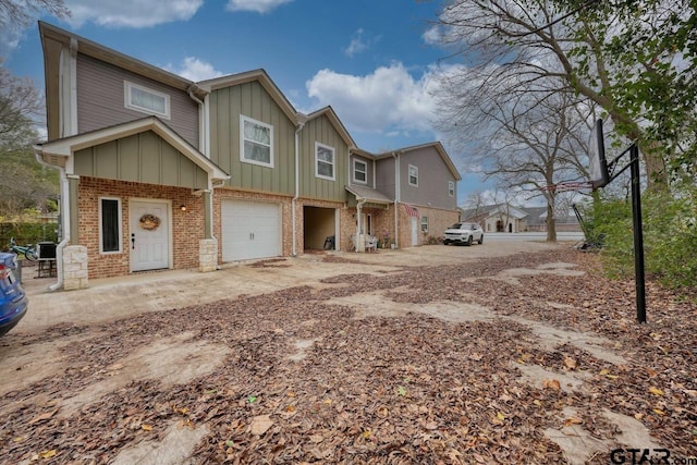 view of front of home featuring a garage