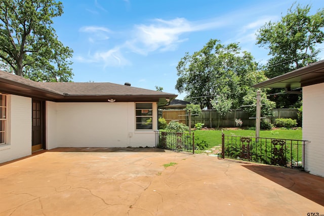 1301 Roseland Blvd, Tyler, TX 75701 - view of patio / terrace