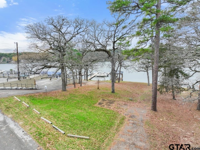 Listing photo 3 for 304 Hideaway Ln, Central, Hideaway TX 75771