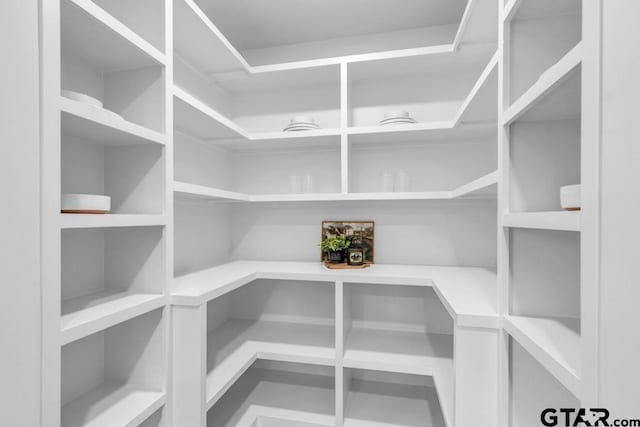 8100 Jewell Ln, Tyler, TX 75703 - view of storage area