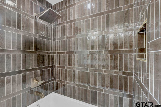 8100 Jewell Ln, Tyler, TX 75703 - view of bathroom