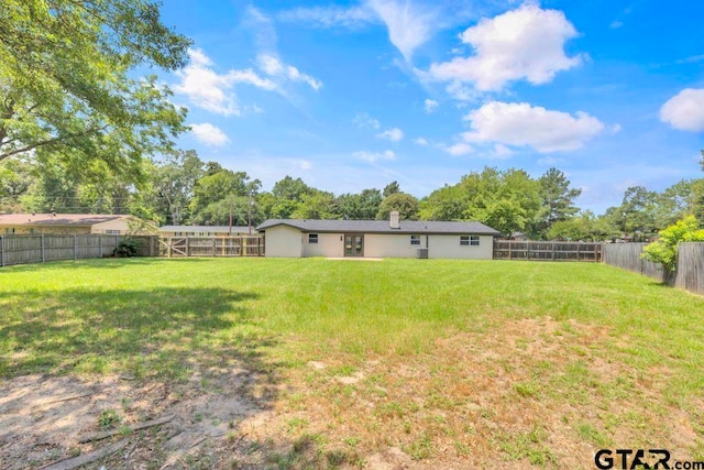 8100 Jewell Ln, Tyler, TX 75703 - view of yard